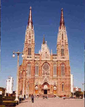 Catedral de La Plata terminada